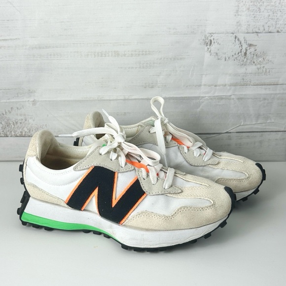 Women’s New Balance 327 Sneakers 🍀 Lime Leaf + Hot Mango Colorway w: Box Size 8 - Picture 3 of 10